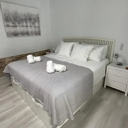 شقة Casa Nuna Modern Loft With Private Garden Terrace جيريز