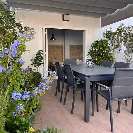 Casa Nuna Modern Loft With Private Garden Terrace جيريز