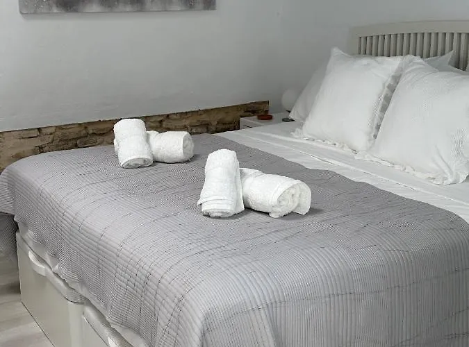 Casa Nuna Modern Loft With Private Garden Terrace Lägenhet